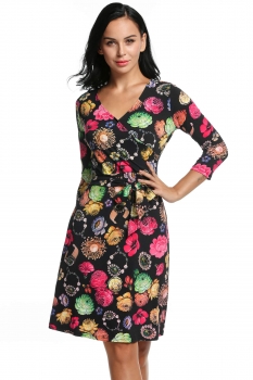 Black Women's Crossover V-Neck 3"4 Sleeve Floral A-Line Dress w" Waistband, Multicolor
Black Women's Crossover V-Neck 3"4 Sleeve Floral A-Line Dress w" Waistband, Multicolor