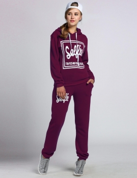 

Wine red Long Sleeve Hoodie Letter Pattern Top Blouse and Pant Set, Multicolor