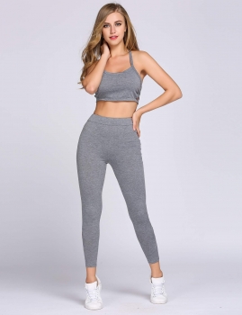 

Solid Halter Crop Cami Top and High Waist Pants Set, Multicolor