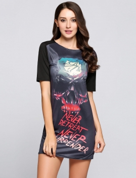 

Black Skull Print Graphic Casual Tee Dress, Multicolor