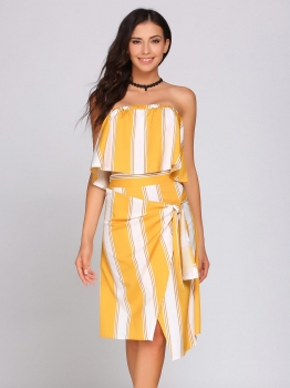 

Stripes Bandeau Top And Cross Hem Skirt Set, Multicolor
