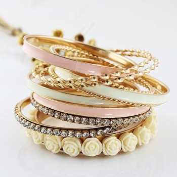 

Golden Flowers Rhinestone Charm Multilayer Bracelet