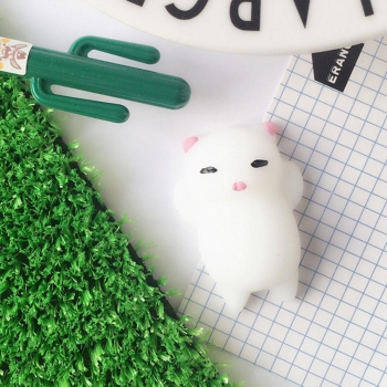

White pink Healing Kawaii Cartoon Decompression Squishy Toys Cute Cat, Multicolor