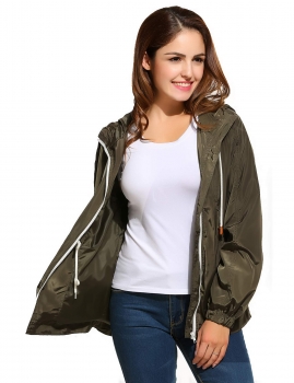 

Green Active Zip-Up Drawstring Waist Hooded Lightweight Jacket, Multicolor