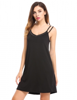 

Black Sleeveless Solid Spaghetti Straps Rhinestone Dress, Multicolor