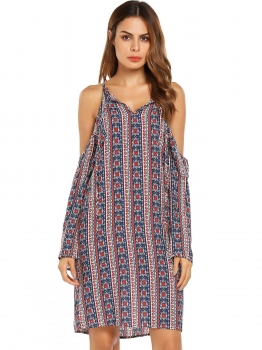 

Navy blue Tribal Print Cold Shoulder Flare Sleeve Loose Shift Dress, Multicolor