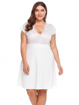 

White Plus Size V-Neck Cap Sleeve Eyelash Lace Trim Dress, Multicolor