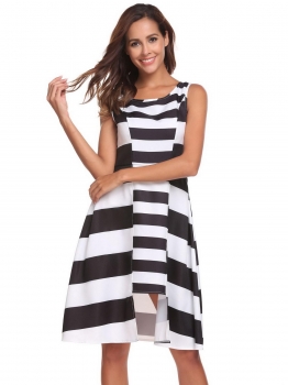 

Black Women Casual O-Neck Sleeveless Striped A-Line Pleated Asymmetrical Hem Going Out Dress, Multicolor
