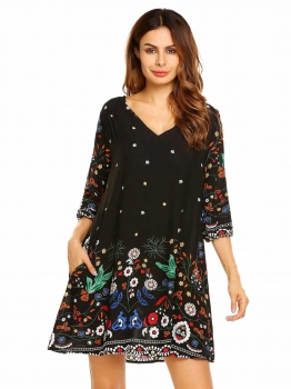 

Black Casual V-Neck 3"4 Sleeve Floral Back Hole Loose Mini Dress, Multicolor