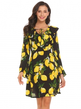 

Black Women Ruffled V-Neck Long Flare Sleeve Lemon Printing A-Line Party Dress, Multicolor