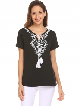 

Black Women Loose Short Sleeve Hole Shoulder Print Graphic Tee T-shirt, Multicolor
