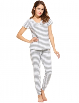 

Women V-Neck Short Sleeve Striped Tops and long Pants Pajama Set, Multicolor