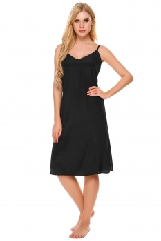 

Black V-Neck Spaghetti Strap Solid Split Hem Sleepwear Dress, Multicolor
