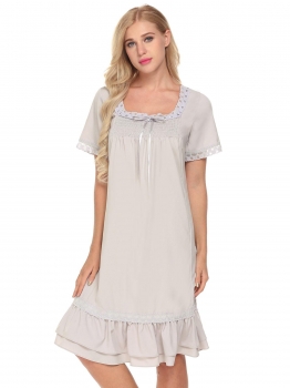 

light grey Women Vintage Style Sleepwear Short Sleeve Smocked Front Loose Nightgown, Multicolor
