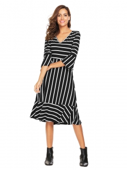 

Black white Women Flare Sleeve Striped V-neck A-line Dress Mild-calf Ruffles High Waist, Multicolor