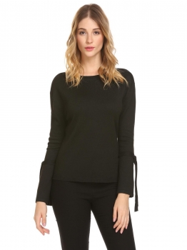 

Black Women Casual O-Neck Flare Sleeve Solid Asymmetrical and Split Hem Knitted Sweater, Multicolor