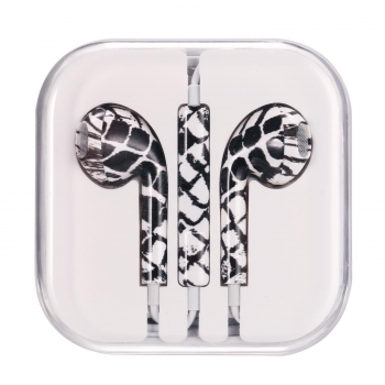 

Black And White Painted Pattern Printing Wire Control High Quality Earphones, 29
