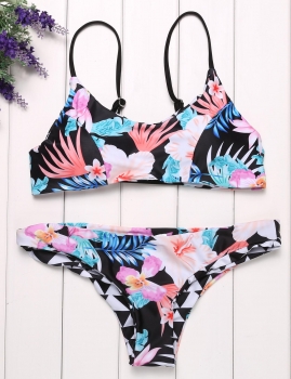 

Women Sexy Floral Geometric Double Side Print Stretch Bikini Set, Multicolor