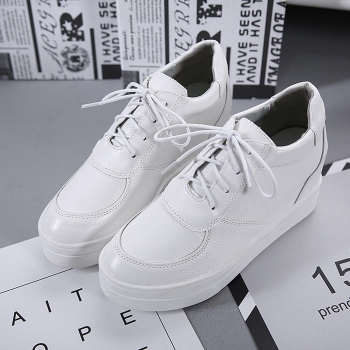 

Casual Lace Up Round Toe Synthetic Leather Wedge Sneakers, Multicolor