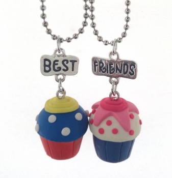 

Cup Cake Shape Good Friends Charm Chain Pendant Jewelry Necklace